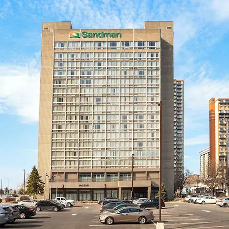 Sandman Hotel Montreal - Longueuil-3
