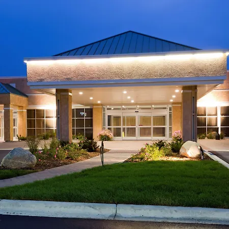Best Western Plus Willmar-2
