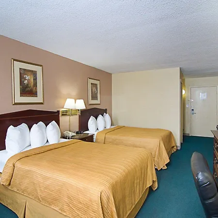 Quality Inn Shenandoah Valley-2