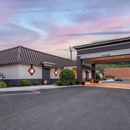 Best Western Plus Bridgeport Inn-2