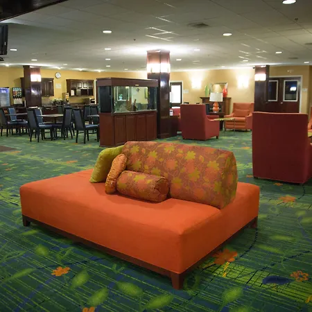 Comfort Inn Syosset-Long Island-2