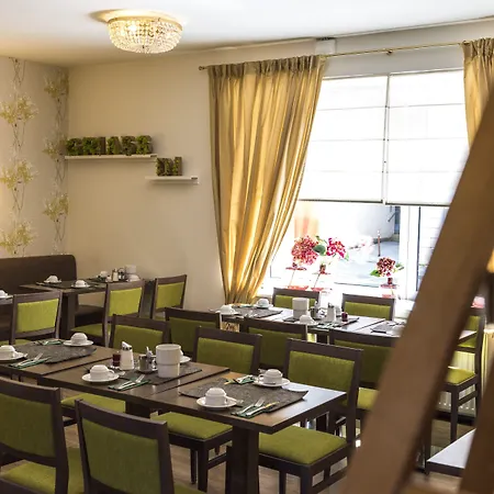 Goldenes Theater Hotel Salzburg-2