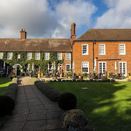 Bush Hotel Farnham-3