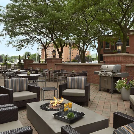 Towneplace Suites By Marriott Windsor-2