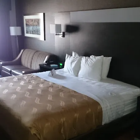 Quality Inn And Suites-3