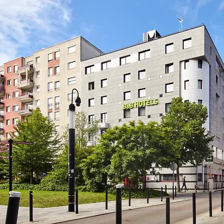 B&B HOTEL Saint-Quentin-en-Yvelines Centre Gare-2