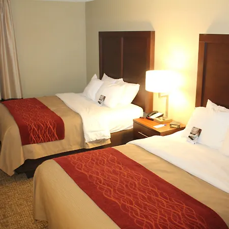 Comfort Inn Splash Harbor-2