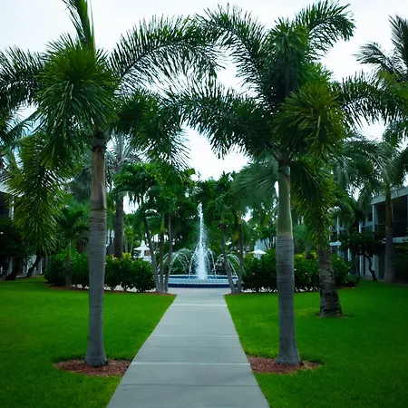 The Beachcomber St. Pete Beach Resort & Hotel-3