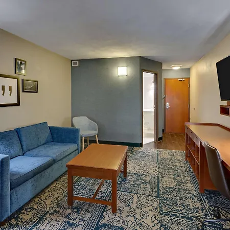 Wyndham Garden San Antonio Airport-3