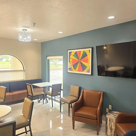 Quality Inn & Suites Sunport Airport Albuquerque-2