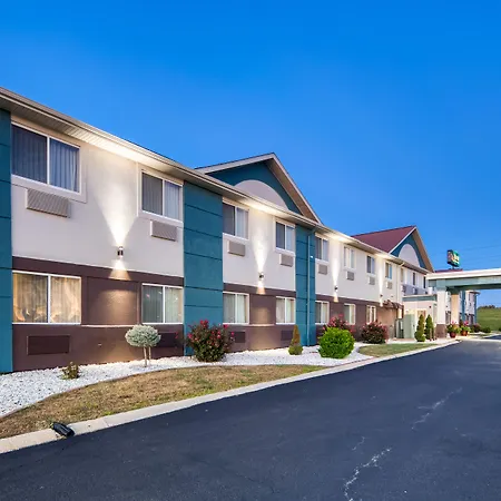 Quality Inn & Suites Springfield Southwest Near I-72-2