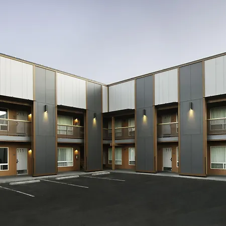 Waypoint Hotel-3