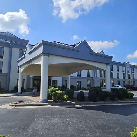 Wingate By Wyndham Greensboro-Coliseum-3
