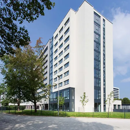 Radisson Blu Conference Hotel, Duesseldorf-3