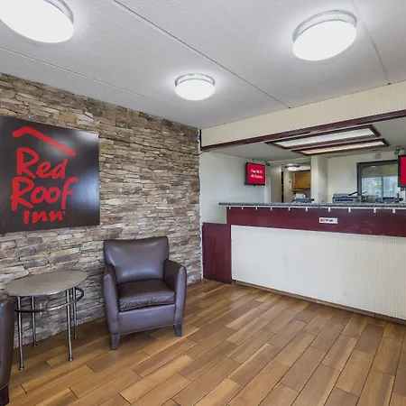 Red Roof Inn Jackson Downtown - Fairgrounds-3