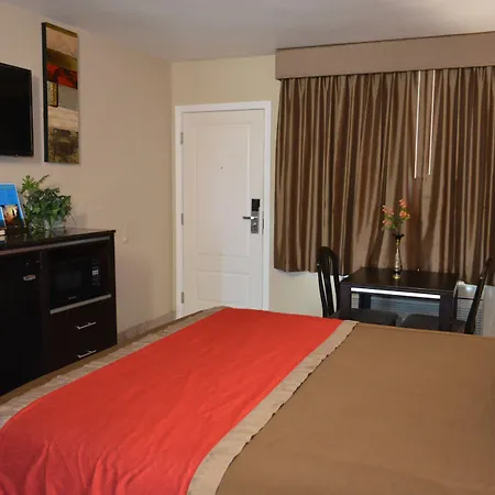 Harbor Inn & Suites Oceanside Marina Camp Pendleton-3