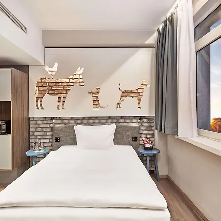 H+ Hotel Bremen-2