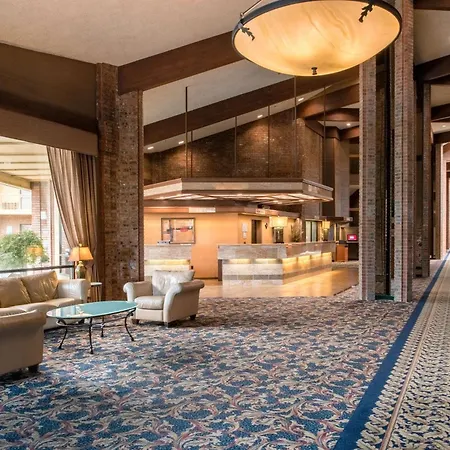 Red Lion Hotel Pasco Airport & Conference Center-3