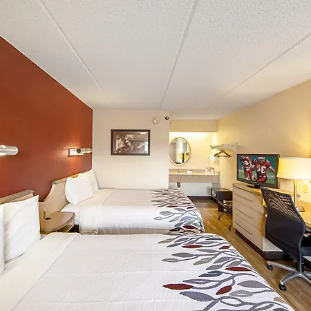 Red Roof Inn Toledo University-3
