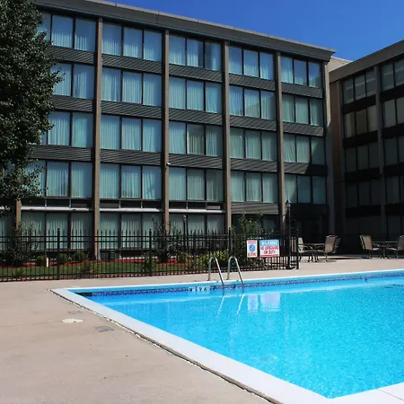 Four Points By Sheraton Kansas City Airport-2