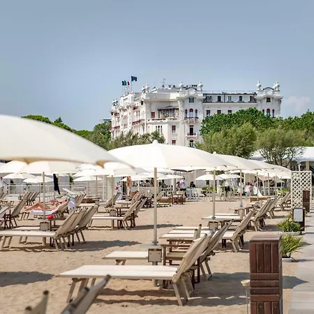 Grand Hotel Rimini-3
