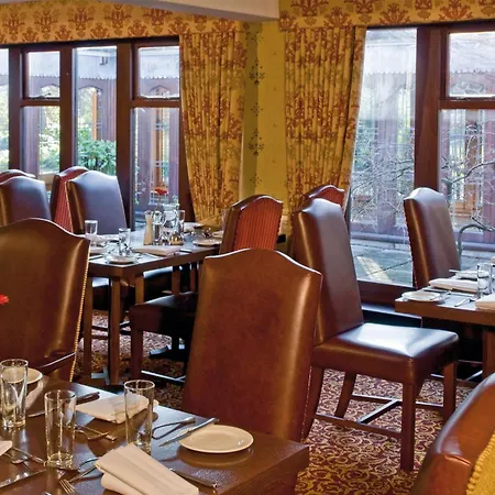 Macdonald Alveston Manor Hotel & Spa-2