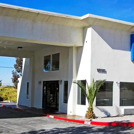 Motel 6 Victorville-3