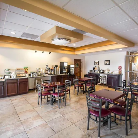 Quality Inn Downtown Stuart-3