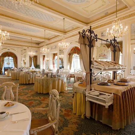 Grand Hotel Des Iles Borromees & Spa-2