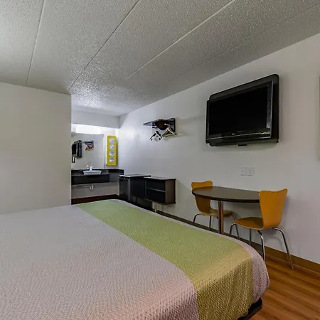 Days Inn By Wyndham Cincinnati I-71-3