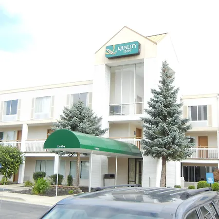 Quality Inn Holland - Toledo-3