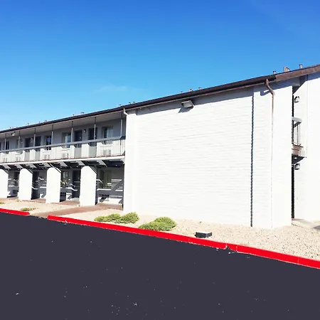 Days Inn By Wyndham Albuquerque Northeast-2