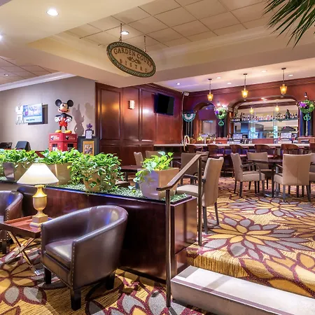 Anaheim Majestic Garden Hotel-3