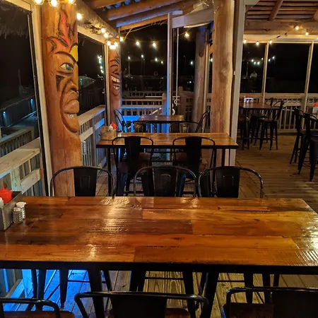 Ramada Plaza By Wyndham Nags Head Oceanfront-3