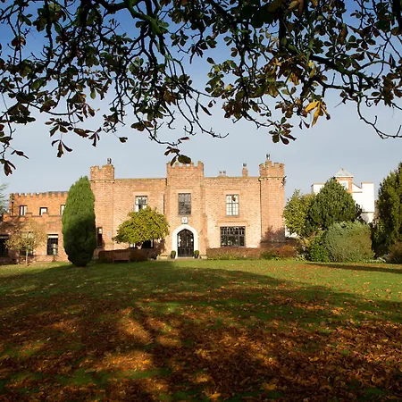 Crabwall Manor Hotel & Spa-3
