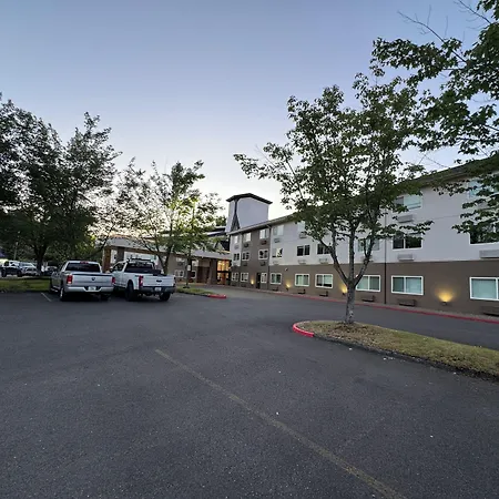 Extended Stay America Premier Suites - Portland - North-2