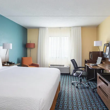 Fairfield Inn & Suites Springfield-2