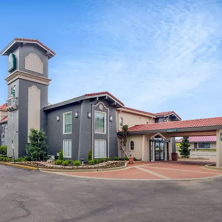 La Quinta Inn By Wyndham Kansas City Lenexa-3