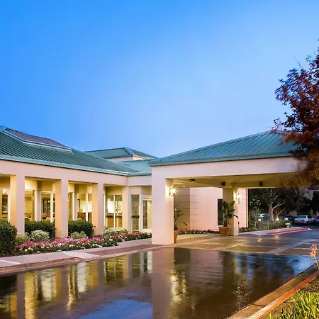 Courtyard By Marriott San Mateo Foster City-3