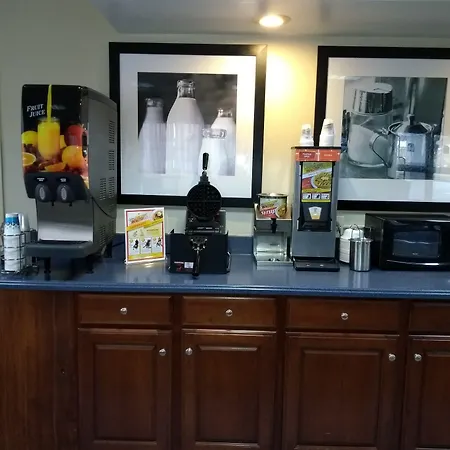Clarion Inn Cleveland Near University-2