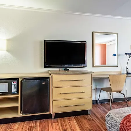 Motel 6-Gatlinburg, Tn - Smoky Mountains-2