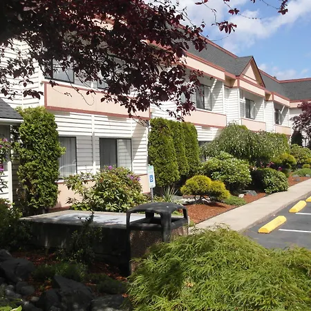 Guesthouse Inn & Suites Poulsbo-3