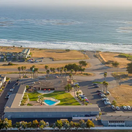 San Simeon Lodge-2