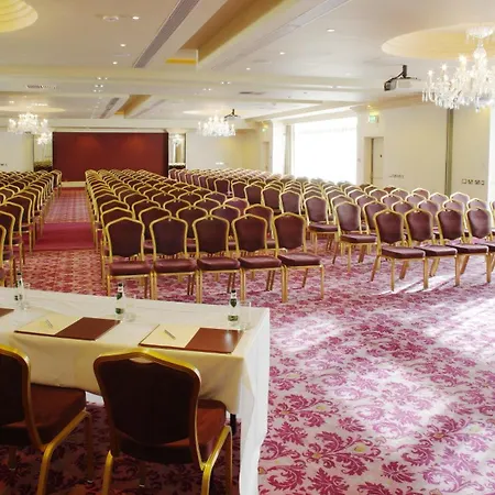 Leonardo Royal Hotel Bristol-3