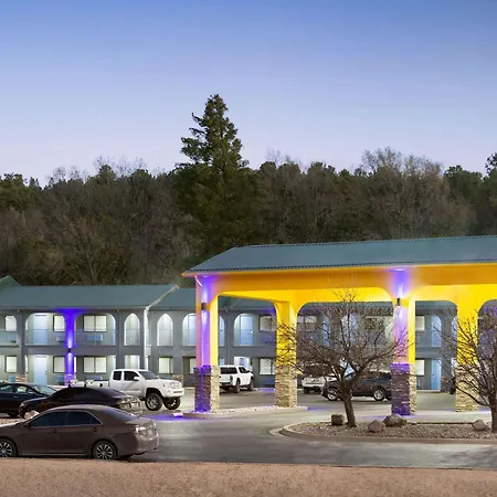Days Inn By Wyndham Ruidoso Downs-3