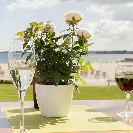 Maritim Strandhotel Travemünde-2