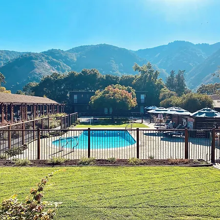 Hidden Valley Inn-2