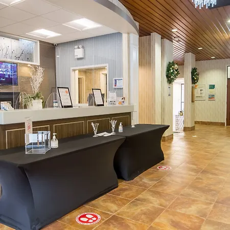 Quality Inn & Suites Charlottetown Downtown-2