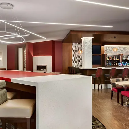 Doubletree By Hilton Hotel Toronto Airport West-3