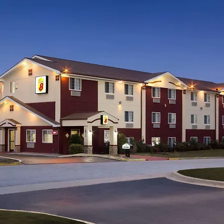 Super 8 By Wyndham Joplin-2
